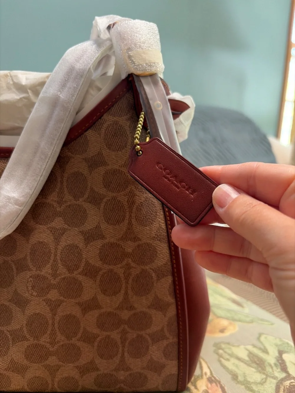 NWT Coach C4825: Lori Shoulder Bag